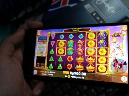 Jam Gacor Slot 'Zeus Olympus' kembali menghebohkan komunitas pecinta slot online. Seorang pemain lama di Kapital77.
